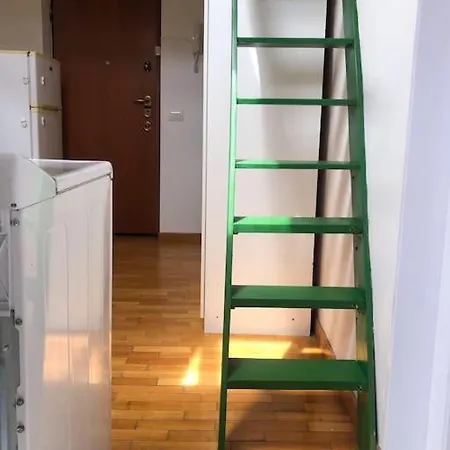 Flat 46 Lägenhet *